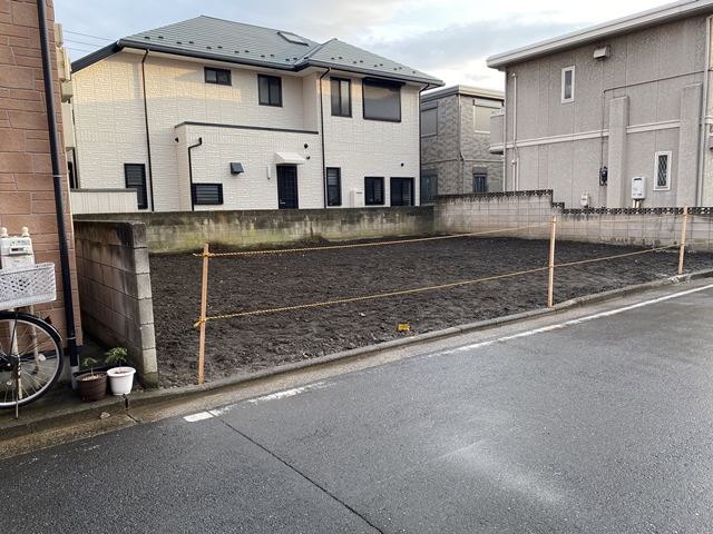 木造３階建て解体工事(神奈川県横浜市鶴見区平安町)　工事中の様子です。